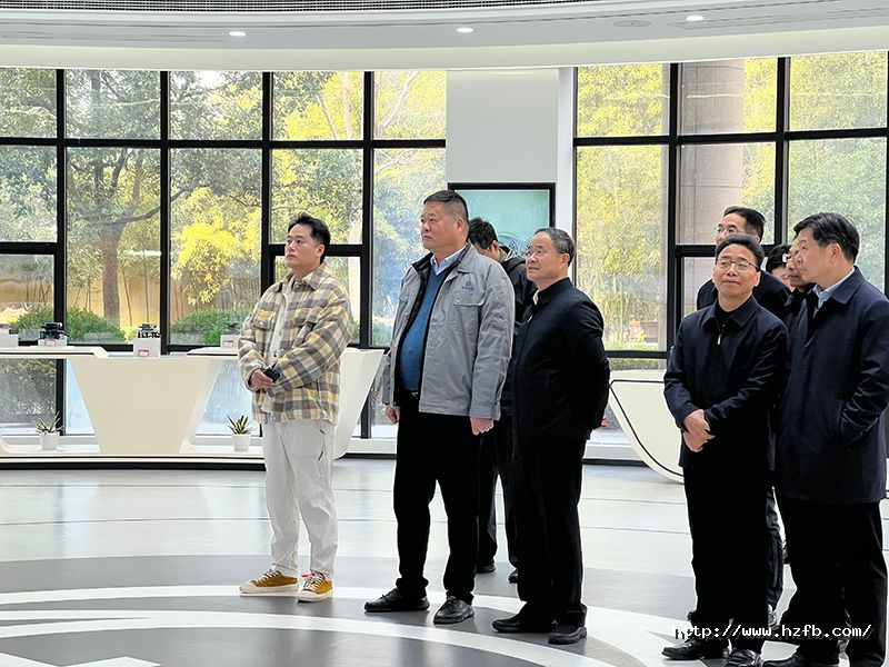 17043294003303045mta.jpg 1-封面.jpg